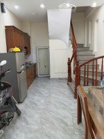 cho thuê nhà riêng ngõ 180 nguyễn lương bằng - 45m2x3 tầng, 3pn