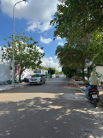 16 tỷ thương lượng giá đầu tư căn nhà trệt 2 lầu sân thượng đường 12m khu sông giồng an phú quận 2