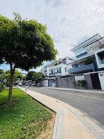 giá tốt quá chỉ 58tr/m2. lô biệt thự v2 kđt vcn phước hải, nha trang giá rất tốt cho quý khách hàng