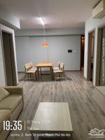 bán căn hộ 2pn - 81m2. chung cư seasons avenue ban công đông nam. liên hệ 