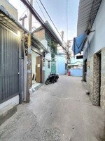 bán nhà hẻm ba gác huỳnh tấn phát q7- sd 47m2 sổ nở hậu - chỉ 4.3 tỷ