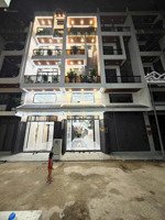 nhà mới full nội thất 4m x 17.5m nhà 2 lầu giá 8 tỷ trường chinh quận 12