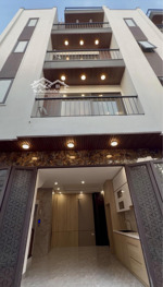 phân khúc 8 tỷ thang máy 45m2 mặt tiền 6m cực hiếm long biên