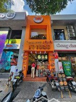 nhà mặt tiền - 120 hồ tùng mậu, p. bến nghé, quận 1 diện tích: 4m 18m kết cấu: trệt + 1 lầu