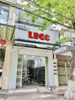 cần bán nhà 2 tầng vị trí đắc địa, mặt tiền trung tâm thành phố quảng ngãi.