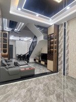 nhà 3 tấm dĩ an 60m2, tiện ích đủ; sẵn 3pn, full nội thất; giá 5.4 tỷ có hỗ trợ vay