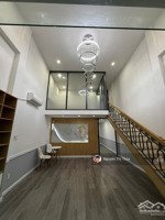 bán nhà đẹp khu bệnh viện 600 giường, đường 7m5, đang cho thuê 9tr- gần biển-8 tỷ