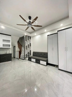 nhà đẹp! mỹ đình vị trí trung tâm, 100m ra oto, ba gác dừng trước cửa, sổ đẹp, không qh, 36m2*5t.