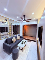 nhỉnh 5 tỷ - 30m2 x 5 tầng - sổ riêng - văn chương, đống đa. tt thật 1000% lh: 