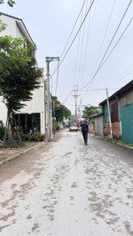 chính chủ bán đất ninh xá, thuận thành, cần tiền trả nh, lô góc 3 mt, lh: 