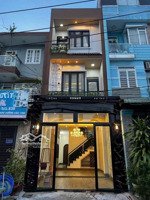 cô lý về quê cần bán nhà ngô thời nhiệm-q3, gần bệnh viện da liễu. 3tỷ7 dt 65m2 đang cho thuê 25tr