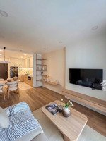 vì vấn đề tài chính cần chuyển nhượng gấp căn hộ siêu đẹp flora anh đào 75m2 chỉ 2 tỷ 100 triệu