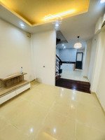 không kiếm được đâu căn thứ 2 - ngay quận 1 (cũ) - nhà đẹp nguyễn cảnh chân - 3tầng - 3pn - 8.1 t