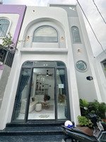 nhà phố 1 lầu lộ oto tới nhà công năng 3 phòng ngủ - sổ hồng hoàn công- nhà cách kđt đại ngân 120m