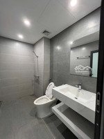 cần tiền thanh khoản căn thời đại 60m , ht 2 tầng , nhỉnh 9tỷ bao phí rẻ nhất tt hướng đông nam th