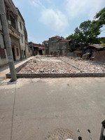 hàng hot đồng kỵ- ngay chợ lớn- nhập khẩu làng tỷ phú chỉ phút mốt lô góc 2 mặt tiền 64m2