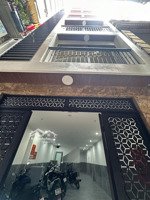 chdv cổ nhuế 18 phòng dòng tiền gần 1 tỷ/năm 7 tầng thang máy giá 15.1 tỷ