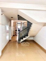 bán nhà quận 11 - đường 3/2 - gần hàn hải nguyên - 4 tầng btct - 3.2 x 18m - giá 6.7 tỷ tl