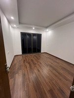 chủ cần bán nhà mới tinh 4 tầng 52m mặt tiền 4m tại đông anh , mặt tiền đẹp