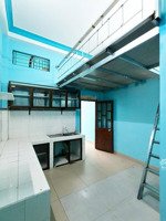 phòng cho thuê tầng trệt _ có gác _ rộng thoáng