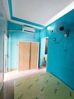 phòng tách bếp _ cửa sổ _ full nội thất