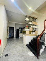 bán nhà khánh hội quận 4, hxh 7chổ, 4 tầng, 70m2, ngang 4.5m, dòng tiền 45t/t, sát q1, 15.5tỷ