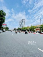 mặt phố đại cổ việt vị trí kim cương gió nhất hà nôi, lô góc, doanh thu 17 tỷ/1 năm