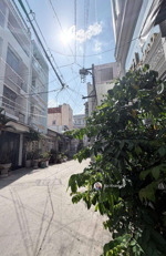 nhà phú nhuận - khuvip phan xích long - phùng văn cung 5 tầng sân thượng