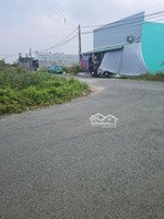 lô góc kdc tân đức đối diện công viên 183m2 kd buôn bán tốt.