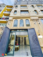 cần bán nhà đẹp xây mới xe hơi ngủ trong nhà tại phạm ngọc thạch - võ thị sáu - phú nhuận