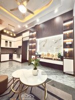 nhà đẹp ở ngay! phố đội cấn, chủ xây chắc chắn, cách ô tô 100m, ngõ thông, tặng nt, 45m*5t