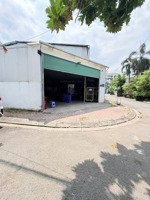 cho thuê mặt bằng trống suốt. căn góc 2 mặt tiền cho cải tạo thoải mái hợp đồng lâu dài
diện tích