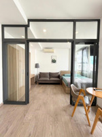 chdv 1 phòng ngủ ngay sát quận 1