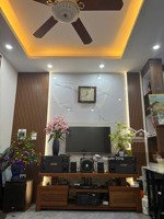 nhà đẹp 5 tầng full nội thất, hàng hiếm trong phân khúc mua về ở ngay không phải sửa sang.