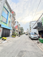 bán nhà 4 lầu (4,5 x18 ) sát vạn phúc city đường 8 mét