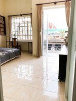 cho thuê phòng trọ ban công, máy giặt riêng. kế bên pearl plaza, 100m tới ga metro bình thạnh