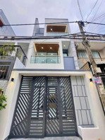 cần bán nhà gần bệnh viện hoàn mỹ giá 3tỷ4 tại vũ huy tấn.bt