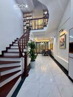 bán nhà phố khương hạ, ô tô đỗ cổng, nhà mới, 2 thoáng, 39m, 5 ngủ, nhỉnh 9 tỷ