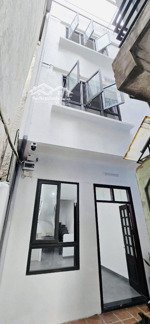 cho thuê nhà nguyên căn 4 tầng x 35m và 1 tum ngõ 59 hoàng cầu, đống đa, hà nội.