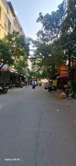 phân lô văn quán , vị trí kinh doanh , vỉa hè, oto tránh dt 60m; nhỉnh 16 tỷ.