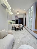 * the privia : 02 pn,02wc (68m2) full nội thất 14tr/th ở liền tháng 03