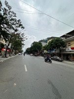 bán đất tt cầu giấy dt 77 m nhỉnh 13tỷ sổ vuông gần phố mặt tiền siêu rộng thoáng vị trí hiếm