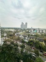 cho thuê căn 2 ngủ toà b westbay view hồ, sân golf giá 6tr/tháng full đồ