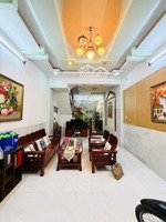 hxh thông quang trung- ngay ngã 5. 5 tầng mới ở ngay.