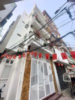 hoàng hoa thám 13.5 tỷ, 31m2, 4 tầng, lô góc, ngõ thông hoàng hoa thám - vĩnh phúc, sdcc.