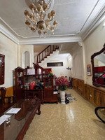 bán nhà riêng dt 47m- mt 4,8m- 5 tầng -4 ngủ - mặt ngõ 3 m