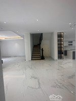 cho thuê gấp bt 200m2, 5pn, 5wc tại khu đô thị nam thăng long - ciputra, tây hồ