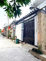 phú thuận quận 7 - 4.6x21m - cạnh mặt tiền - dân trí cao - hẻm cao ráo an ninh - nhỉnh 8 tỷ