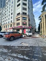 cho thuê chân đế tòa nhà phố duy tân siêu hot dt 80m2 dt 8m giá hạt rẻ ở vị trí trung tâm