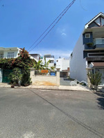 bán lô đất đẹp ngang hiếm 9,3m mặt tiền lam sơn tp nha trang giá bán: 30 tỷ (tl)